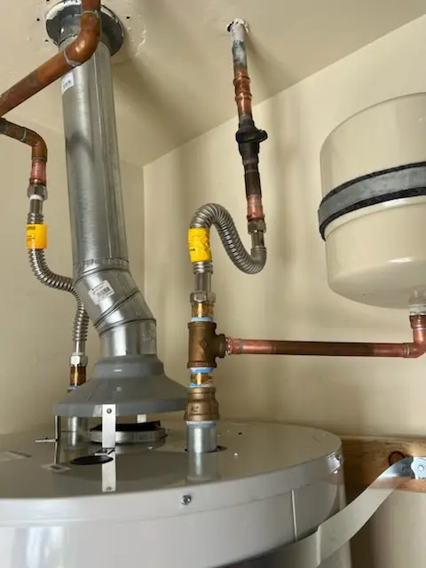 Water heater installation and plumbing repair in Golden Ring Camp